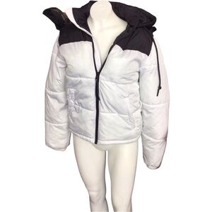 Aeropostale Black and White Women's Ski Jacket